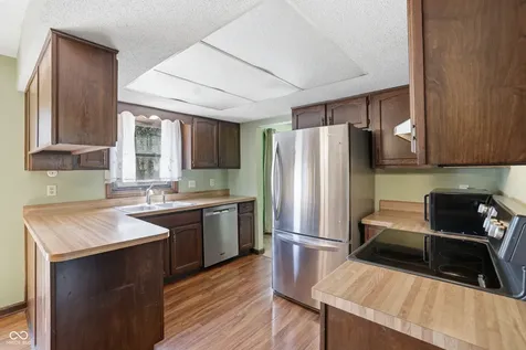7131 W Green Springs Road Indianapolis IN 46214