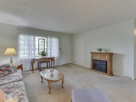 1216 E Cragmont Drive Indianapolis IN 46227