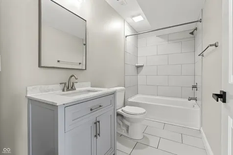 202-204 N Hamilton Avenue Indianapolis IN 46201