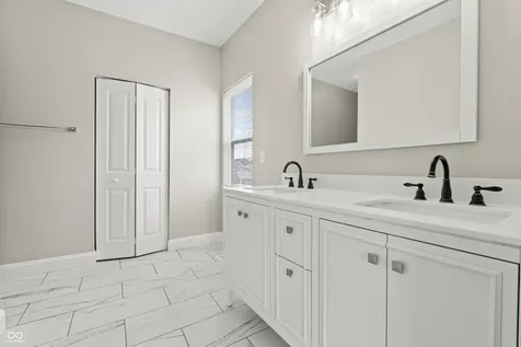 202-204 N Hamilton Avenue Indianapolis IN 46201