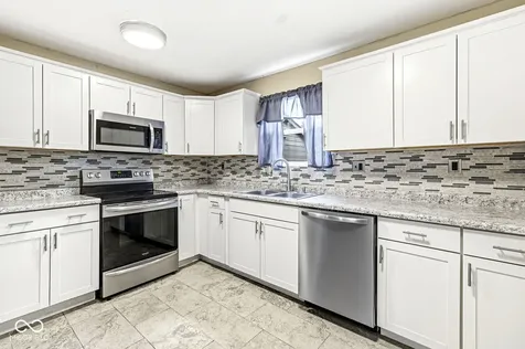2309 S Meridian Street Indianapolis IN 46225