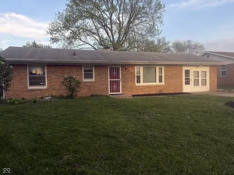 711 Howard Road Greenwood IN 46142