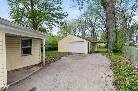 960 N Bazil Avenue Indianapolis IN 46219