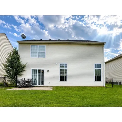 8123 Maple Stream Boulevard Indianapolis IN 46217