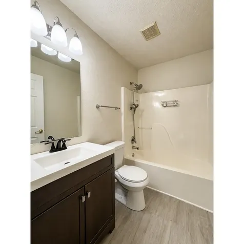 8123 Maple Stream Boulevard Indianapolis IN 46217