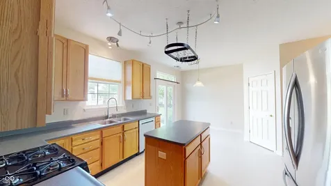 4852 Thicket Grove Lane Indianapolis IN 46237