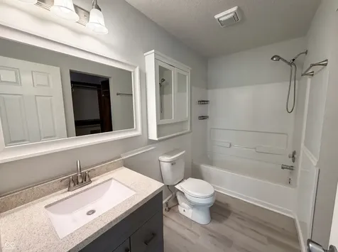 925 Harbon Drive Franklin IN 46131
