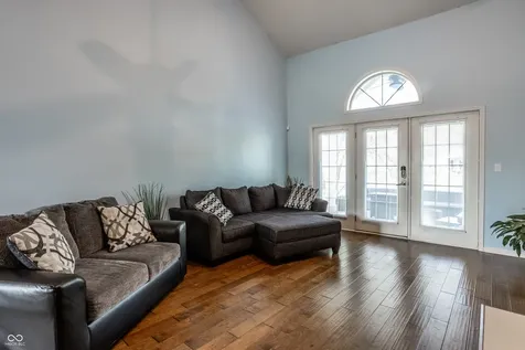 5744 Spruce Knoll Court Indianapolis IN 46220