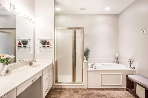 5744 Spruce Knoll Court Indianapolis IN 46220