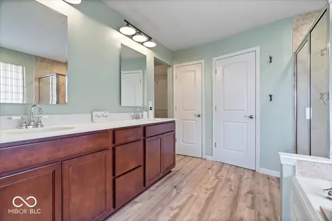 6638 Keepsake Drive Whitestown IN 46075