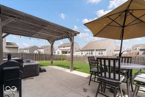 6638 Keepsake Drive Whitestown IN 46075