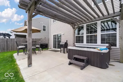 6638 Keepsake Drive Whitestown IN 46075