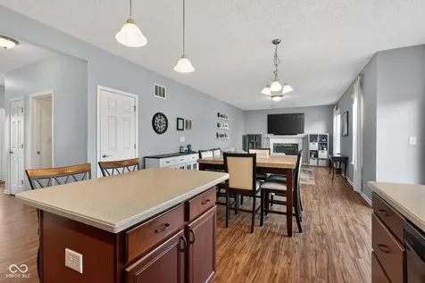 14386 Sherbrooke Drive Mccordsville IN 46055