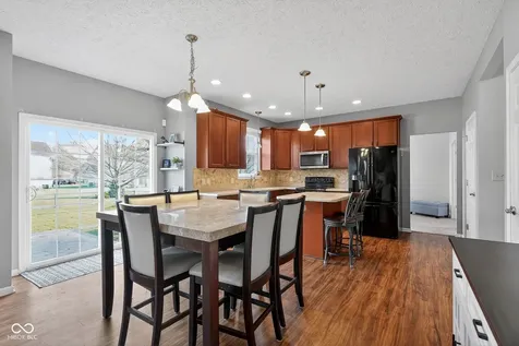 14386 Sherbrooke Drive Mccordsville IN 46055