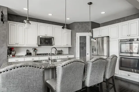 17170 Hearthfield Way Noblesville IN 46062