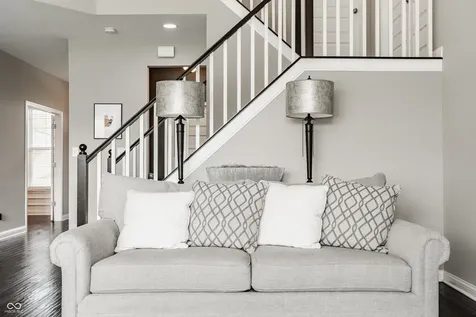 17170 Hearthfield Way Noblesville IN 46062