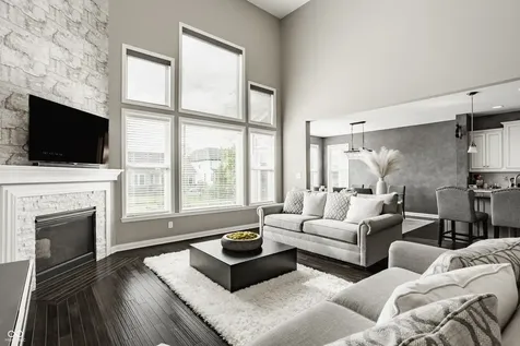 17170 Hearthfield Way Noblesville IN 46062