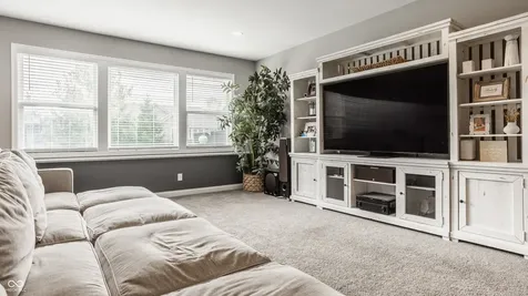17170 Hearthfield Way Noblesville IN 46062