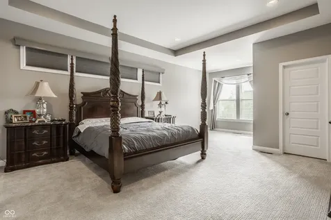 17170 Hearthfield Way Noblesville IN 46062