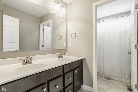 17170 Hearthfield Way Noblesville IN 46062