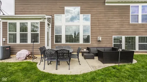 17170 Hearthfield Way Noblesville IN 46062
