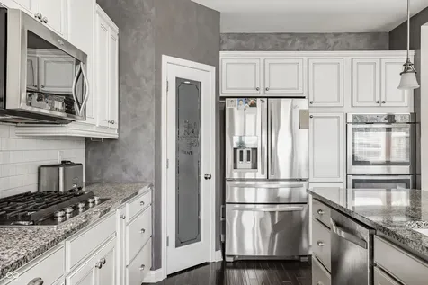17170 Hearthfield Way Noblesville IN 46062