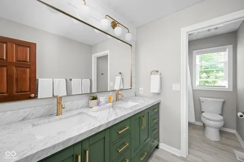10016 Hickory Ridge Drive Zionsville IN 46077