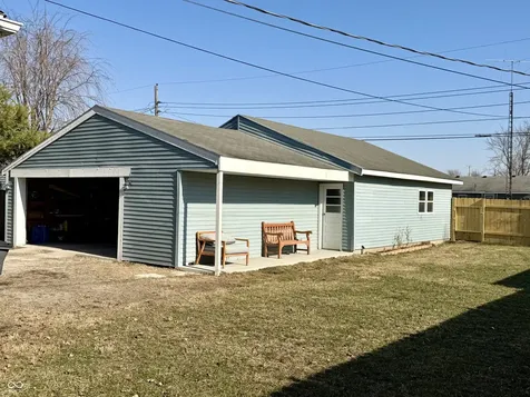 615 N East Street Tipton IN 46072