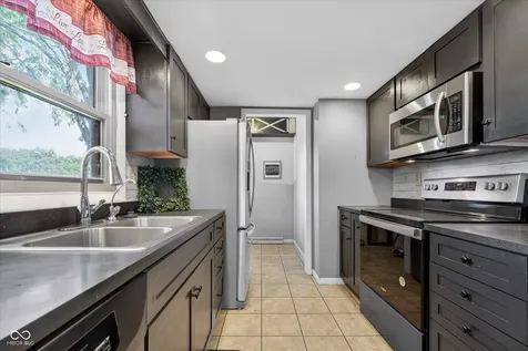 2364 W Del Mar Drive Crawfordsville IN 47933