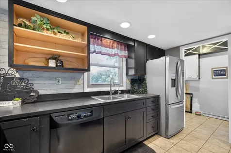 2364 W Del Mar Drive Crawfordsville IN 47933
