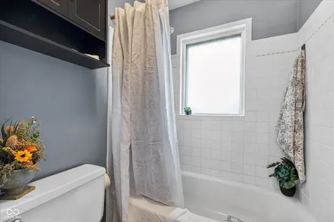 2364 W Del Mar Drive Crawfordsville IN 47933