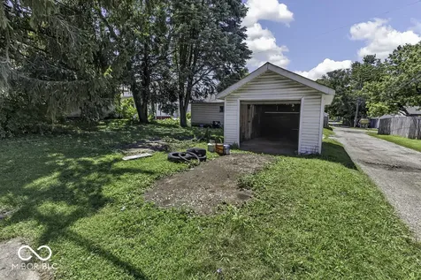 428 E Southern Avenue Indianapolis IN 46225