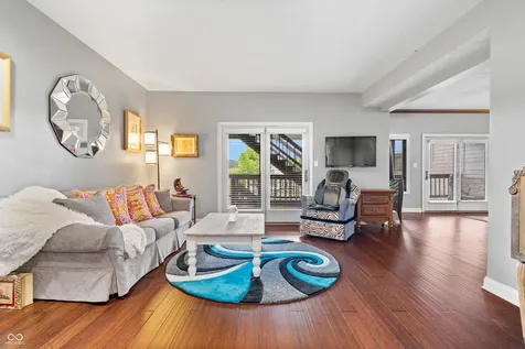 11323 Shoreview Lane Indianapolis IN 46236