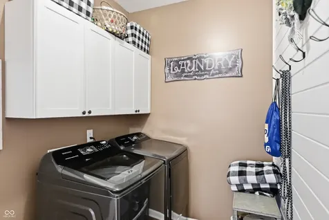 4735 Corydon Lane Indianapolis IN 46239