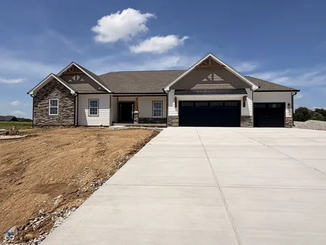 10 Pine Hills Court Crawfordsville IN 47933