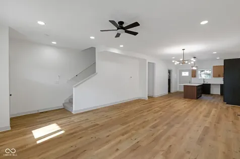 35 S Bradley Avenue Indianapolis IN 46201