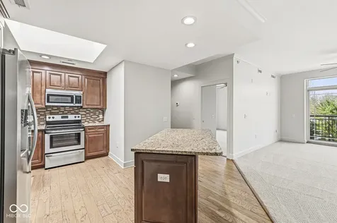 20971 Shoreline Court Noblesville IN 46062