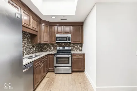 20971 Shoreline Court Noblesville IN 46062