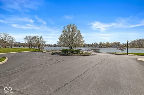 20971 Shoreline Court Noblesville IN 46062