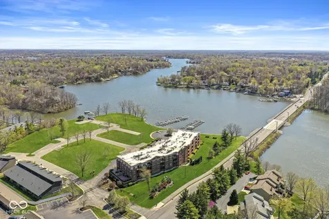20971 Shoreline Court Noblesville IN 46062