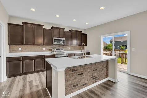 2239 Summer Shore Drive Greenwood IN 46143