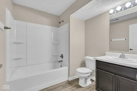 2239 Summer Shore Drive Greenwood IN 46143