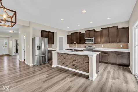 2239 Summer Shore Drive Greenwood IN 46143