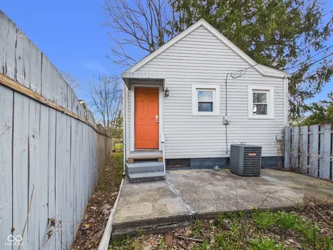 3318 E 14th Street Muncie IN 47302