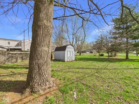 3318 E 14th Street Muncie IN 47302