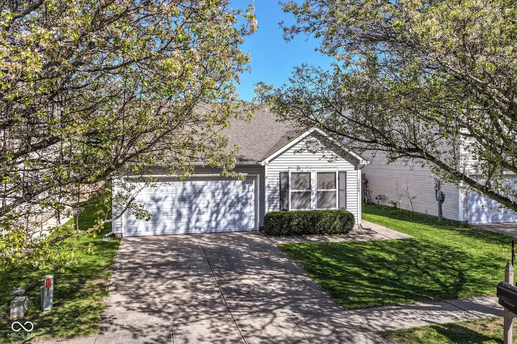 16808 Aulton Drive Noblesville IN 46060