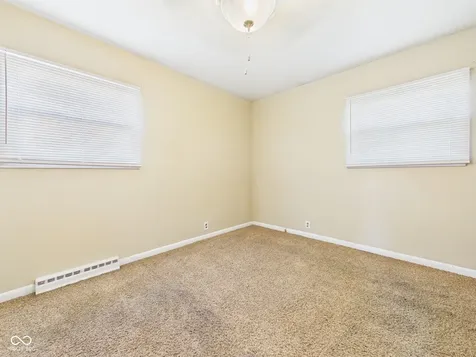 2822 Apache Drive Anderson IN 46012