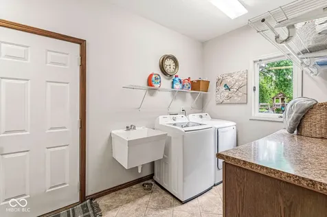 7307 Bunker Hill Crest Indianapolis IN 46259