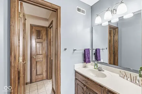 7307 Bunker Hill Crest Indianapolis IN 46259