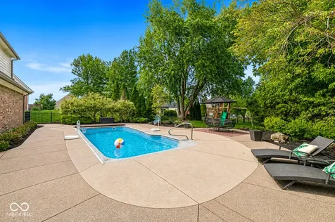 7307 Bunker Hill Crest Indianapolis IN 46259